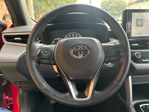 Toyota Corolla Cross Xei