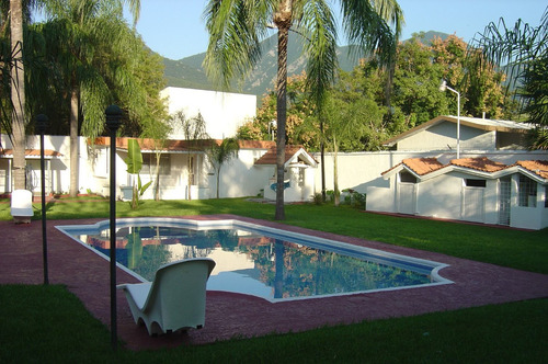 Imagen 5 de 14 de Casa Quinta Yerbaniz Santiago N.l.méxico Carretera Nacional