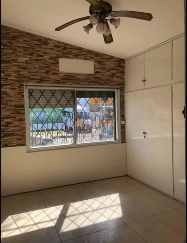 Imagen 6 de 10 de Casa De 2 Dormitorios En Anual En Maldonado- Ref: 1862