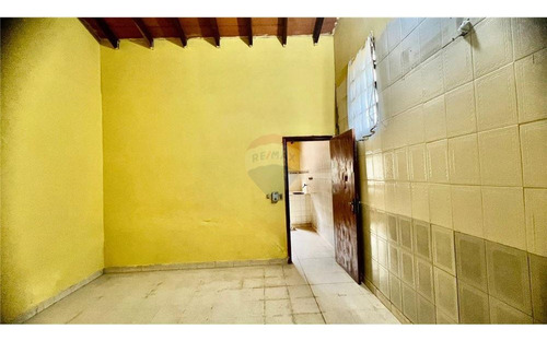 Casa - Alquiler - Paraguay Central San Lorenzo