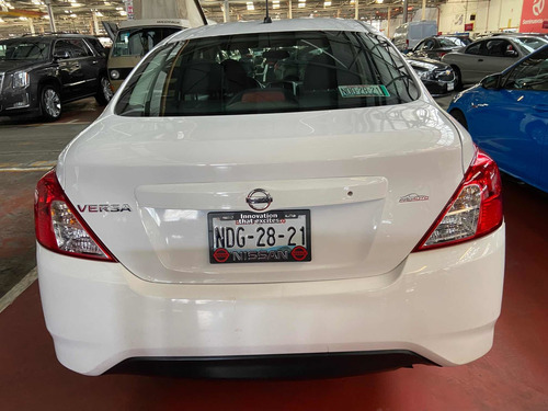 Imagen 5 de 13 de Nissan Versa 2018 1.6 Sense At