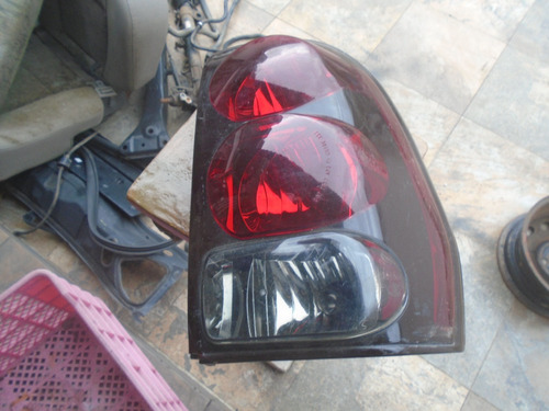 Vendo Lampara Trasera Derecha De Chevy Trailblazer Año 2007