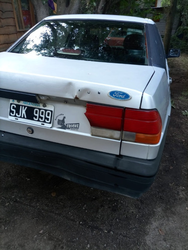 Ford Galaxy 2.0 Ghia