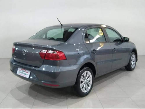Imagem 4 de 13 de Volkswagen Voyage 1.6 Msi (flex)