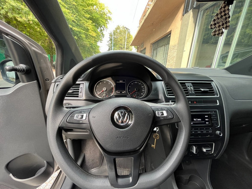 Imagen 17 de 24 de Volkswagen Suran 1.6 Track