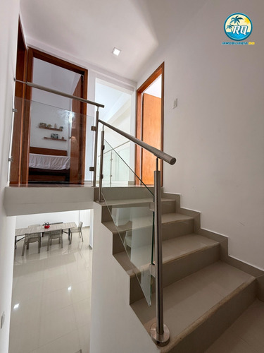 Casa En Venta En Res. Playuela - Tucacas.