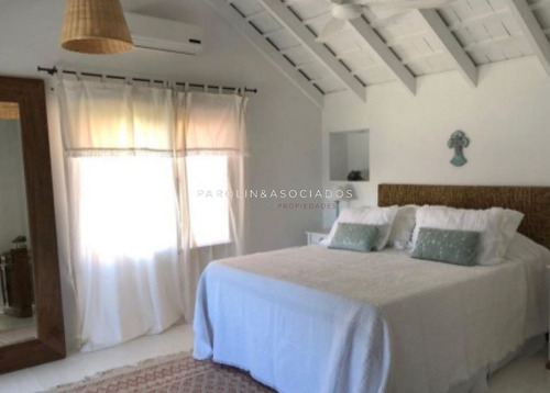 Imagen 7 de 12 de Casa De 4 Dormitorios En Venta, La Barra