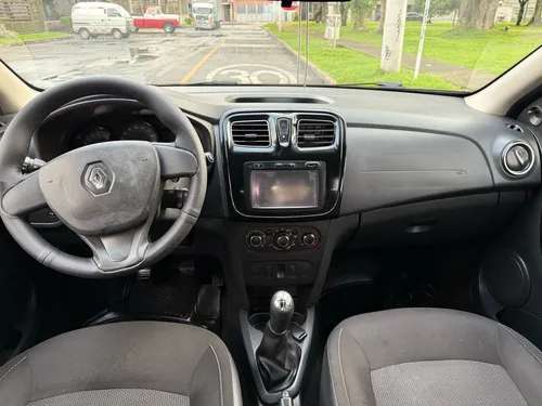 Renault Logan 1.6 Expression