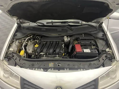 Renault Megane 2 2.0 Dynamique Fase 2 Hb