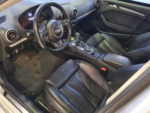 Imagem 10 de 12 de Audi A3 1.8 Tfsi Sportback S Tronic Gasolina Automático