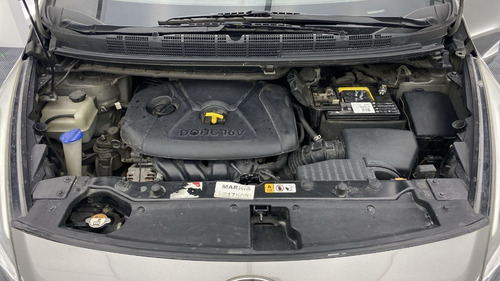 Imagen 25 de 25 de Kia Carens Suv Ex 2.0