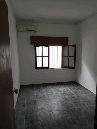 Imagen 5 de 13 de Espectacular Casa En Venta!! 2 Dormitorios, Prado!!