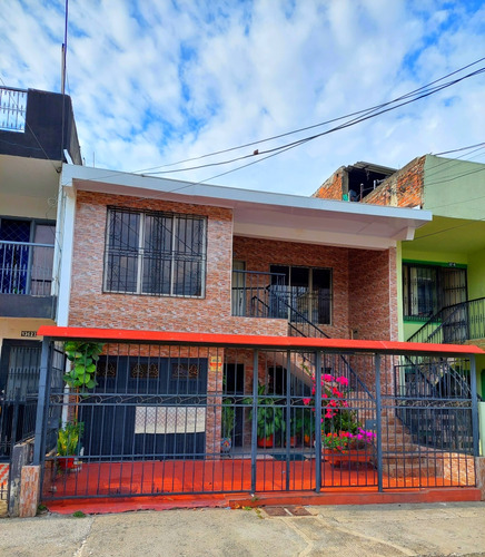 Espectacular Casa 2 Pisos Independientes Barrio El Dorado 