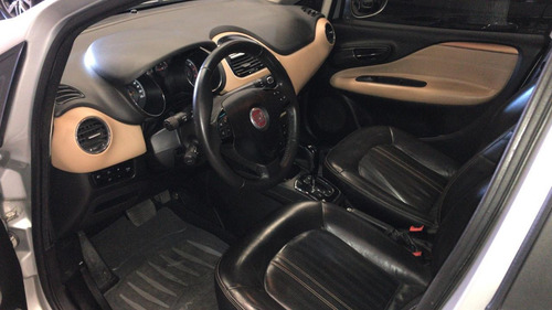 Fiat Linea 2016 1.8 Absolute 130cv Dualogic