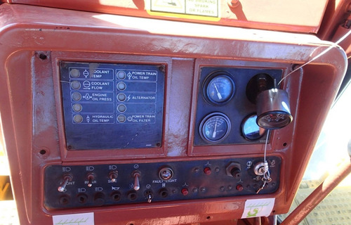 Imagen 13 de 14 de 30) Topador Frontal / Tractor Sobre Orugas Cat D8l