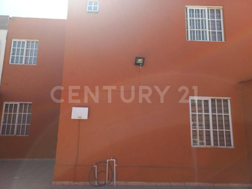 Se Renta Casa En Joaquín Fernánez, Guadalajara