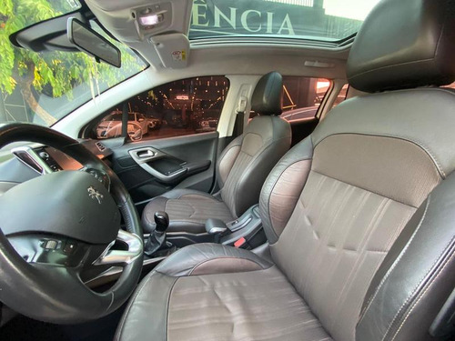 Peugeot 2008 Griffe 1.6 Manual