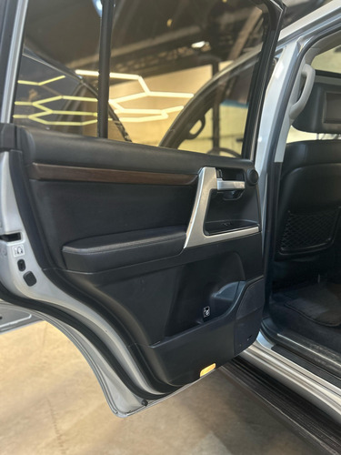Toyota Land Cruiser 4.5 Td 200 Vx 265cv At W/floormat