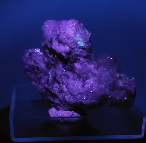 Mineral Raro Radioactivo Uranio Uranofano Fluorescente Uv #1