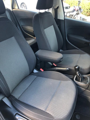 Volkswagen Vento 1.6 Highline Mt