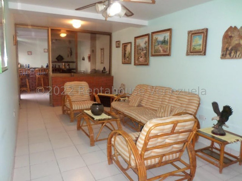 Imagen 23 de 30 de Casas Venta La Ribereña Quinta Ubicada En Excelente Urbaniismo Privado De Cabudare Laraa
