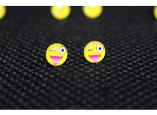 Par De Brincos Emoji Emoticon Super Lindos Whatsapp