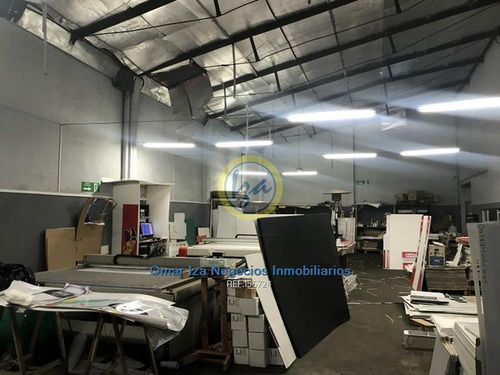 Iza. Venta Local Industrial En Jacinto Vera