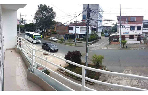 Casa En Santa Isabel - Sobre Cra. 39 Para Uso Mixto.