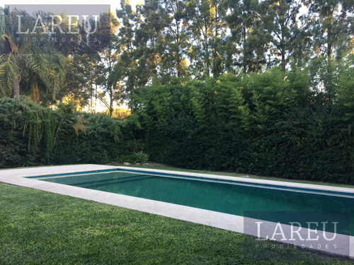 Casa En Venta Con Renta - La Delfina, Pilar
