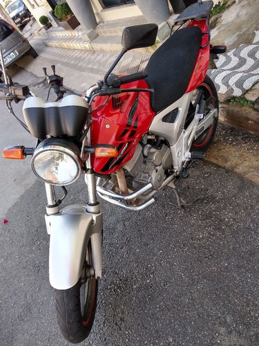 Imagem 2 de 7 de Honda Cbx
