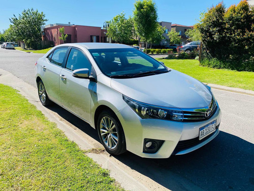 Toyota Corolla 2017 1.8 Se-g Cvt 140cv