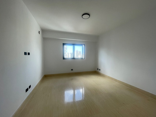 Alquiler Apartamento Ensanche Naco 