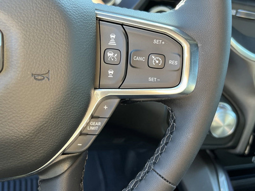 Ram 1500 Opening Edition - Night Edition 3.0l Twin Turbo V6