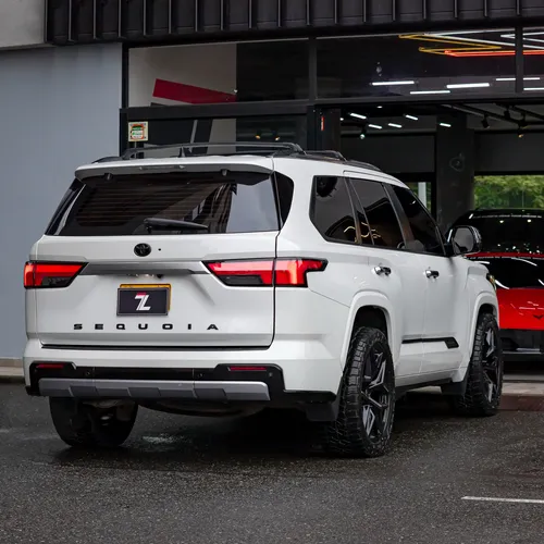 Toyota Sequoia Capstone 3.4 B2+ 2024
