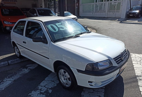 Imagem 1 de 9 de Volkswagen Gol 2005 1.0 City 2p