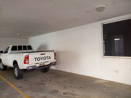 Imagen 18 de 19 de Apartamento Ubicado En Urb. Villa Granada, Conj. Res. Los Arrayanes Plaza