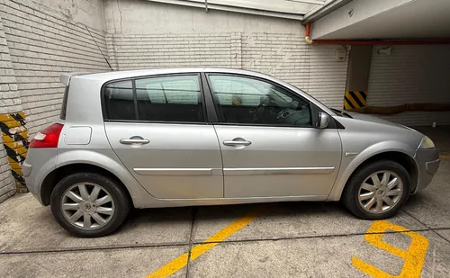 Renault Megane 2 2.0 Dynamique Fase 2 Hb