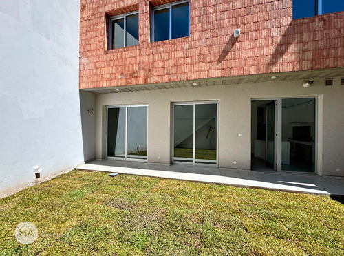 Casa 3 Dormitorios - Jujuy 2400 - Pichincha Rosario | Venta
