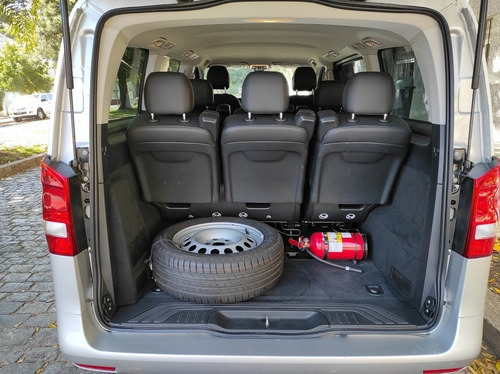 Imagen 12 de 15 de Mercedes Benz Vito Tourer 121 7+1 2019 Gpdevoto