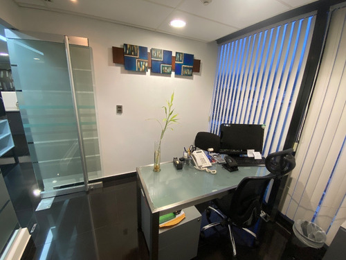Imagen 16 de 21 de Oficina En Venta La Urbina
