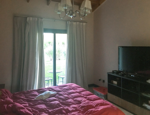 Imagen 6 de 15 de Impecable Propiedad En Barrio Privado Malibu, Canning.