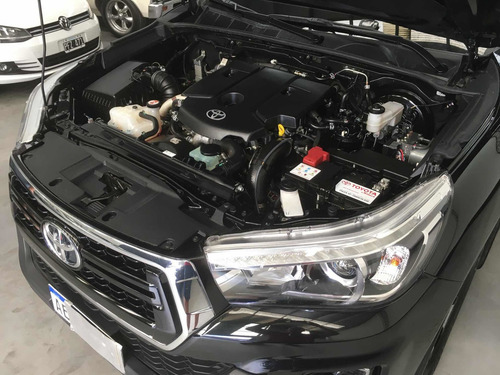 Toyota Hilux 2.8 Cd Srx 177cv 4x4 At 2019