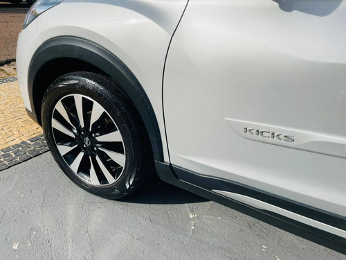 Imagem 3 de 15 de Nissan Kicks 1.6 16v Flexstart Sl 4p Xtronic