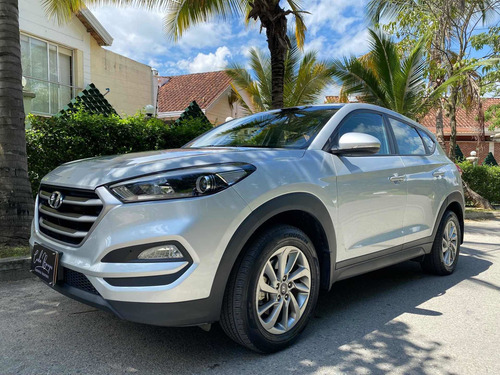 Imagen 3 de 19 de Hyundai Tucson 2.0 Gl Premium At 2018