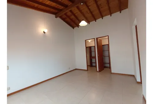 Arriendo Apartamento Duplex Otra Parte