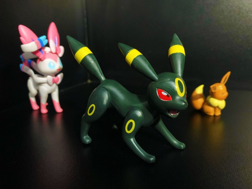 Lote Figuras Pokémon Eevee Sylveon Umbreon