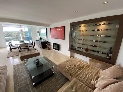 Imagen 2 de 15 de Se Vende Casa 465m2 4h+s/3.5b+s/2p Oripoto 1482