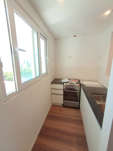 Venta Monoambiente Divisible Con Cochera A Estrenar En La Plata Zona Norte Con Balcon De Primera Categoria Con Terraza Con Amenities, Dpto Con Aberturas De Pvc Con Dvh Y Pisos De Porcelanato