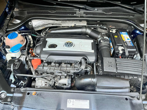 Volkswagen Vento 2.0 Sportline Tsi 200cv