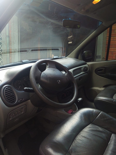 Imagem 12 de 14 de Renault Scenic